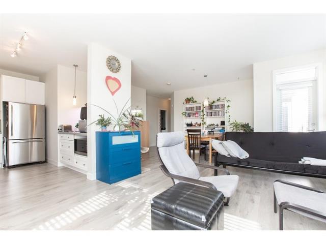 HOT Condo Listing in South Surrey!